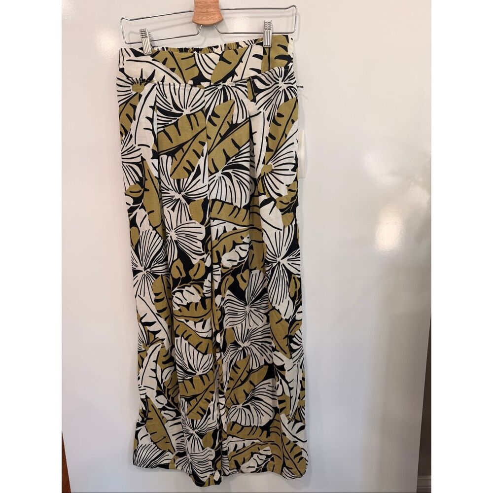 Haute Monde NWT Tropical Wide Leg‎ Pants Medium